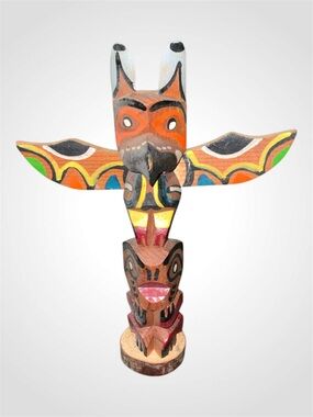 Vintage Native American Hand-Painted Wooden Totem Pole Sculpture - Multi-Color